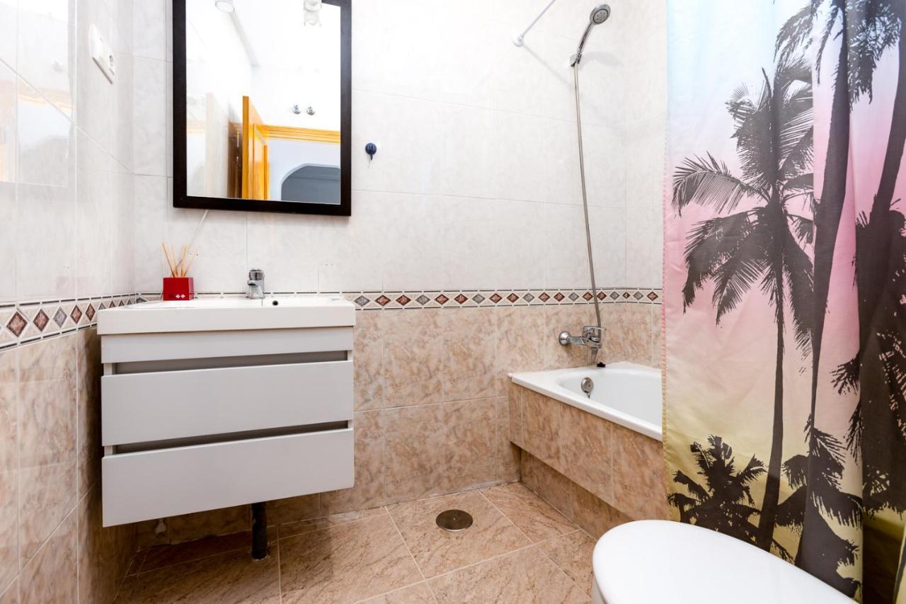 Bonito Apartamento De Dos Habitacion Y Piscina Torrevieja Exterior photo